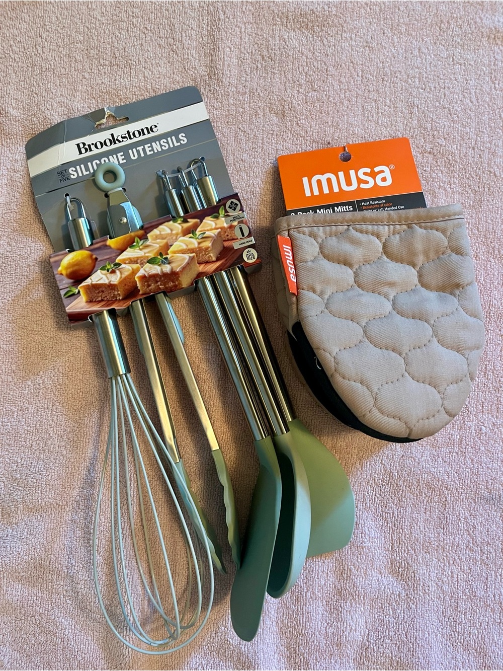 Brookstone Silicone Kitchen Utensil Set in Sage Green & Imusa Mini Oven Mitts